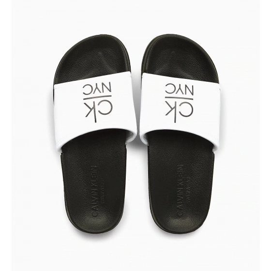 Šľapky KW0KW01054-YCD čiernobiela - Calvin Klein