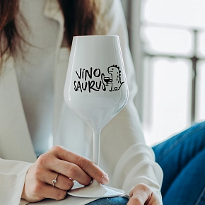 VÍNOSAURUS - bílá nerozbitná sklenice na víno 470 ml VÍNOSAURUS - bílá nerozbitná sklenice na víno 470 ml