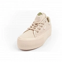 Dámske topánky W LCW-24-31-2181L krémové - Lee Cooper
