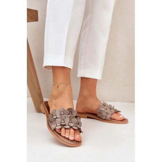 Dámske šľapky na plochom podpätku 40381 Taupe - Zazoo