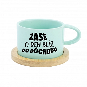 ZASE O DEN BLÍŽ DO DŮCHODU - mint hrníček makronka 200 ml