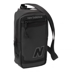 Uni taštička cez rameno Legacy Cross Body Sachet LAB23168BKK Čierna - New Balance
