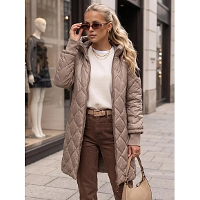 Długa kurtka damska przejściowa pikowana beżowa FashionStreet TY5866 Długa kurtka damska przejściowa pikowana beżowa FashionStreet TY5866