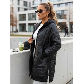 Długa kurtka damska pikowana z kapturem czarna FashionStreet TY5809
