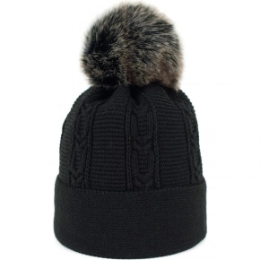 Dámska čiapka s brmbolcom 17802-3 Čierna - Art of polo