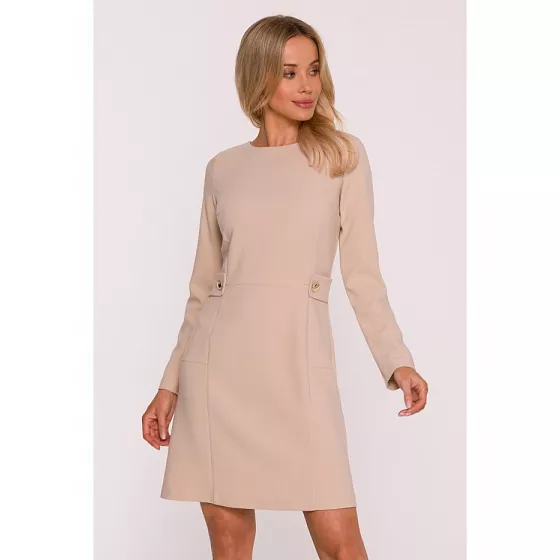 Dámske šaty s ozdobnými gombíkmi v páse S419 béžové - Stylove
