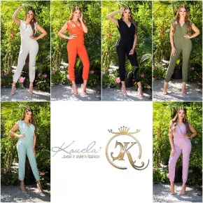 Dámsky sexy overal s véčkovým výstrihom 0000OV5405 Tmavo zelená - Koucla