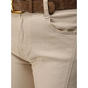 Jeansy damskie z paskiem mom fit beżowe FashionStreet UY3056