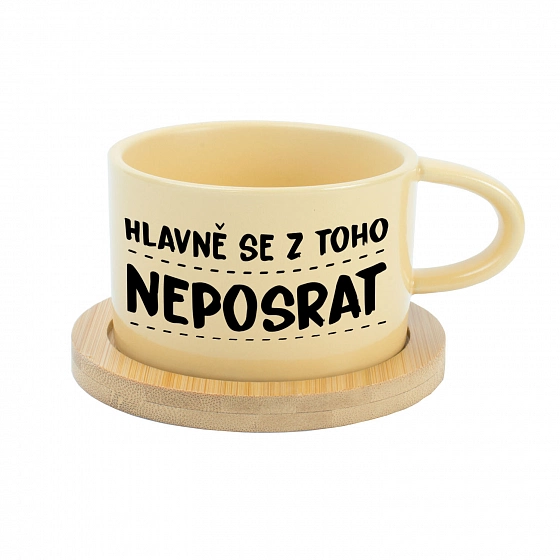 HLAVNE SA Z TOHO NEPOSRAT - žltý hrnček makronka 200 ml