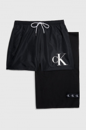 Darčekové balenie pánskych plaviek a uteráka KM0KM00849 BEH čierna - Calvin Klein